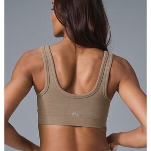 ALO Yoga Seamless Chosen Bra, Gravel